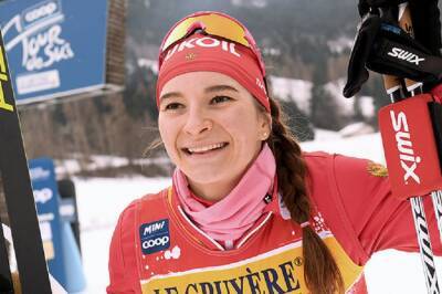 Стали известны стартовые номера лыжниц из России на скиатлон на Олимпийских играх-2022