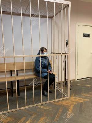 В Петербурге продлили задержание врачу по делу о смерти 7 человек из-за осмотра желудка