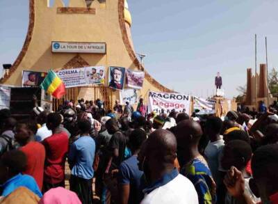 Рихард Вагнер - Тысячи митингующих в Мали требуют Францию убираться - actualnews.org - Франция - Мали