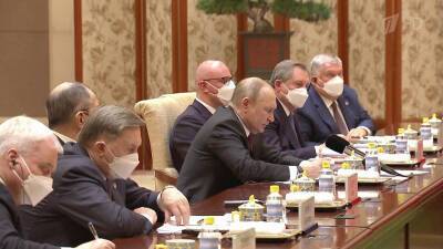 Владимир Путин и Си Цзиньпин обсудили самые актуальные вопросы экономической и международной повестки