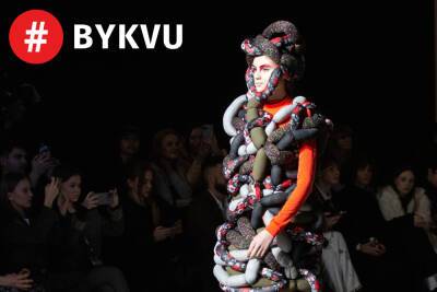 У Києві продовжується Ukrainian Fashion Week сезону FW22-23: фото