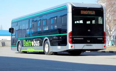 Стоимость одного электробуса Yutong для Ташкента составила 300 тысяч долларов. Всего планируется закупить 637 электробусов