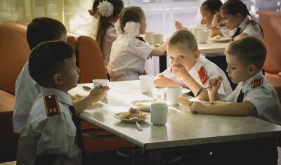В мэрии Уфы утвердили стоимость обедов и завтраков для учеников с первого по 11 класс