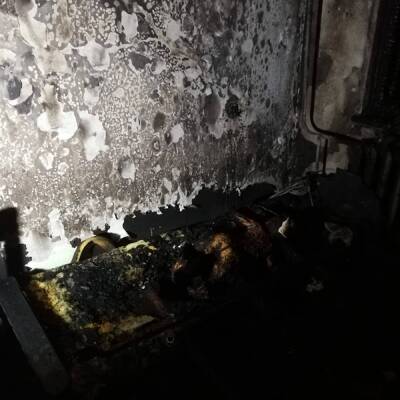 В Челябинской области трехлетняя девочка погибла на пожаре. Ее сестра госпитализирована