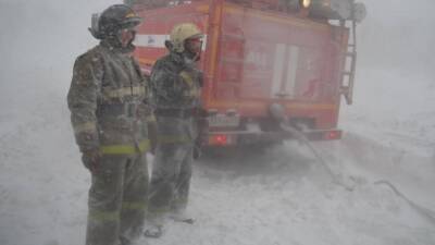 Один человек погиб при сходе лавины в угольной разрезе на Сахалине