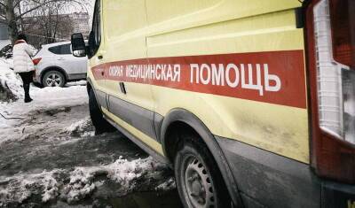 Пациент под Иркутском погиб при столкновении скорой помощи с грузовиком
