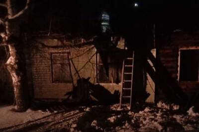 В рязанском посёлке Елатьма сгорел жилой дом, два человека погибли