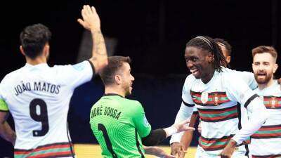 Сборная Португалии стала вторым финалистом чемпионата Европы по футзалу в Нидерландах