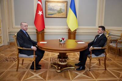 Украина и Турция подписали соглашение о Зоне свободной торговли