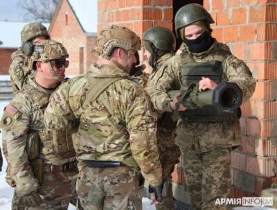 Украинские военные продолжают учения с американскими гранатометами SMAW-D (ФОТО)
