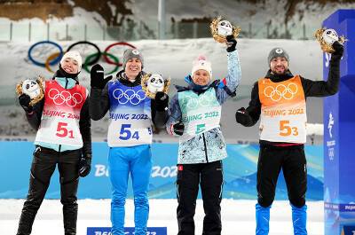 Российская сборная по биатлону взяла бронзу в смешанной эстафете на Олимпиаде