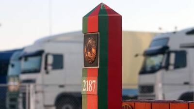 На белорусско-польской границе фура насмерть сбила сотрудницу таможни