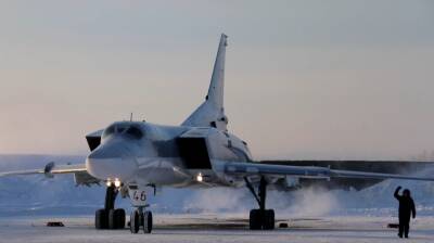 Два бомбардировщика Ту-22М3 ВКС РФ провели патрулирование в небе над Белоруссией