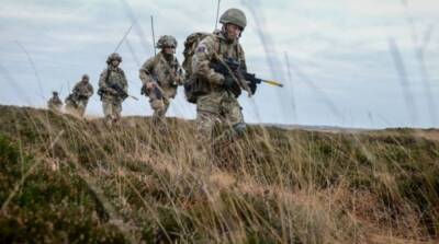 Великобритания удвоит численность своих военных в Эстонии