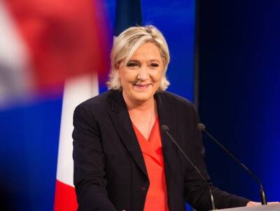 В случае президентства Марин Ле Пен пообещала вывести Францию из НАТО