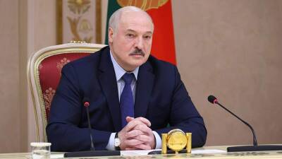 Лукашенко рассказал о «жесткой» беседе с Путиным после задержания россиян