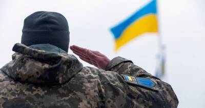 На Украине заявили о бегстве людей из Киева из-за "вторжения России"