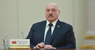 Лукашенко раскрыл "жесткую" беседу с Путиным после задержания россиян
