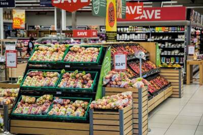 ФАС предложит магазинам снизить наценку на социально значимые продукты