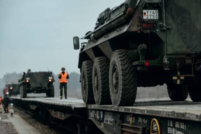 Германия не исключает увеличения военного контингента в одной из стран Прибалтики