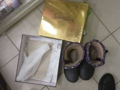 Покупателей и продавцов магазина в Кингисеппе эвакуировали из-за забытой коробки с детской обовью