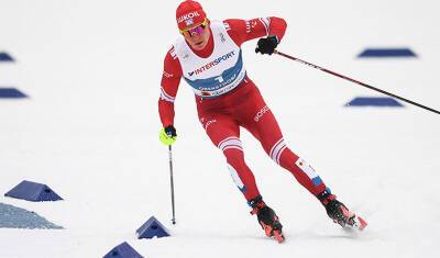 Лыжник Александр Большунов принес России первую золотую медаль на пекинских ОИ