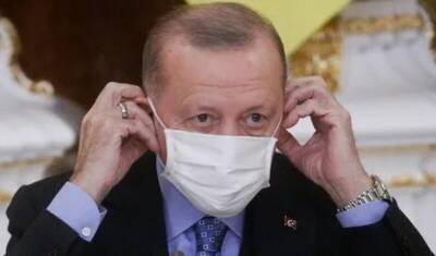В Турции разыскивают оскорбивших Эродогана, заболевшего «Омикроном»