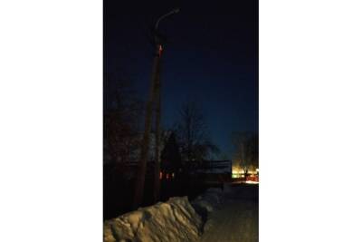 На Железнодорожном переулке в Пскове нет освещения