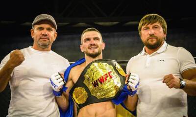 Украинец Бондарь сломал руку в дебютном бою UFC