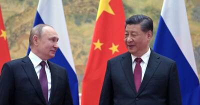 Путина заранее предупредили, что Си Цзиньпин не пожмет ему руки (ВИДЕО)
