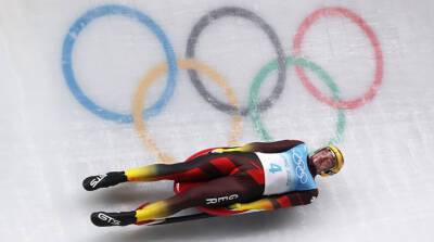 Немецкий саночник Йоханнес Людвиг стал двукратным олимпийским чемпионом