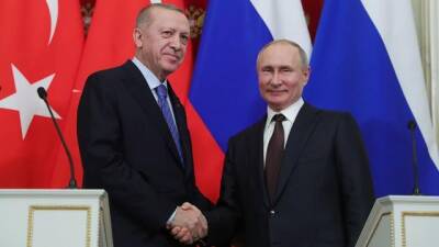 Путин выразил уверенность, что Эрдоган быстро справится с коронавирусом
