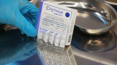 В РФПИ заявили о регистрации вакцины от коронавируса «Спутник лайт» в Индии