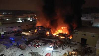 Площадь пожара на складе в Дзержинском составила 1 тыс кв. м