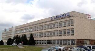Прокуратура сочла законным отстранение непривитых сотрудников завода в Волгодонске от работы