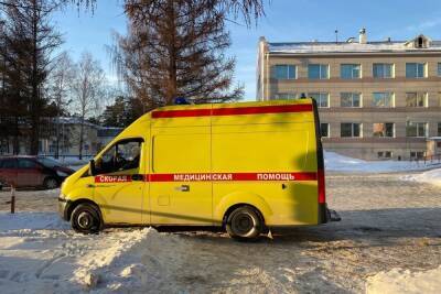 Фельдшер скорой помощи рассказала о сокращении количества бригад в Омске