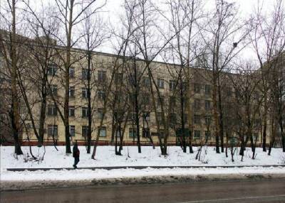 Тело пенсионера с огнестрельным ранением в голову нашли в московской поликлинике