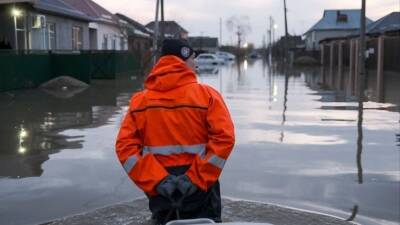 Оттепель обернулась трагедией: поселения Краснодарского края тонут из-за наводнения