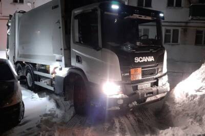 Власти объяснили мусорный коллапс в Великом Новгороде