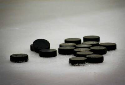 Названа причина отказа канадских хоккеисток выходить на матч против россиянок на Олимпиаде в Пекине