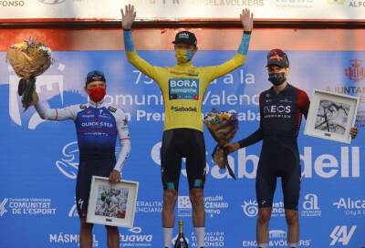 Выборгский велогонщик Власов победил в многодневной гонке «Тур Валенсии»