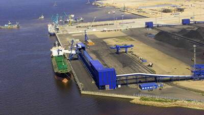 Белоруссия решила вложиться в развитие портовых мощностей России