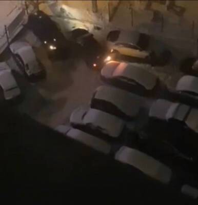 В Ростове пьяный водитель протаранил около 20 припаркованных машин