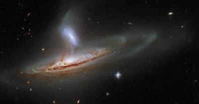 Hubble сфотографировал взаимодействие двух галактик в созвездии Андромеда