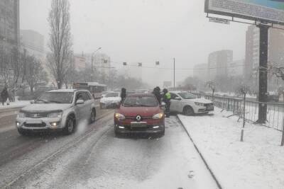 В Ростове в ДТП пострадал пассажир «Лады»