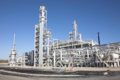Ачинский НПЗ «Роснефти» перевел технологические процессы на отечественные катализаторы