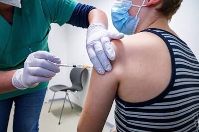Эффективность вакцины Pfizer для детей оказалась ниже 60%