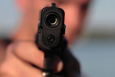 В Киеве мужчина застрелил сожительницу из пистолета отца