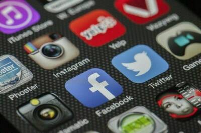 Meta рассматривает вариант отключения Facebook и Instagram в Евросоюзе