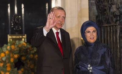Супруга рассказала о состоянии заразившегося ковидом Эрдогана